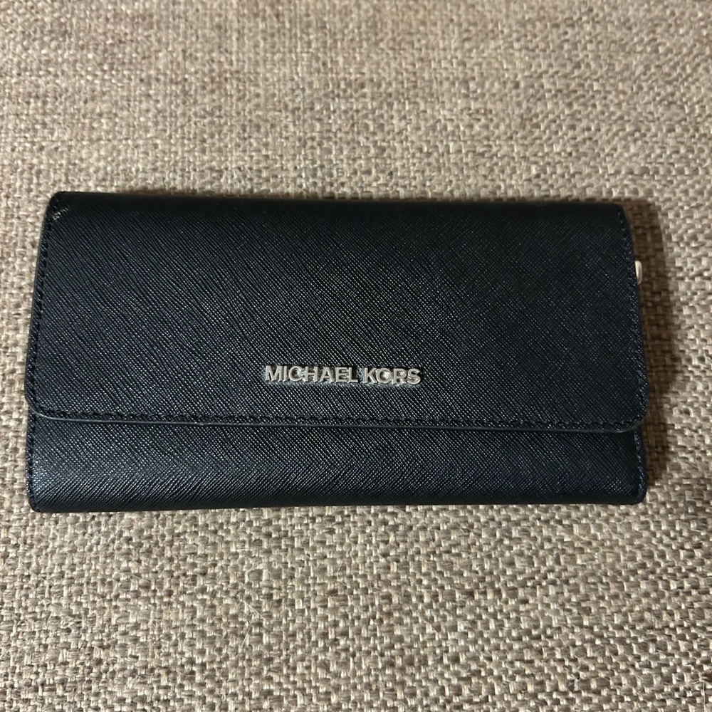 Michael Kors Black Trifold Wallet
